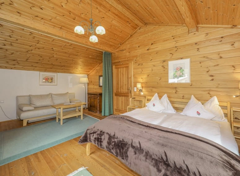 ferienhaus_villa_rosa__winterurlaub_mit_der_familie__gartenhotel_rosenhof.jpg